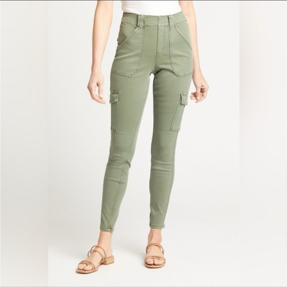 NWOT Spanx Stretch Twill Olive Green Ankle Cargo Pants
